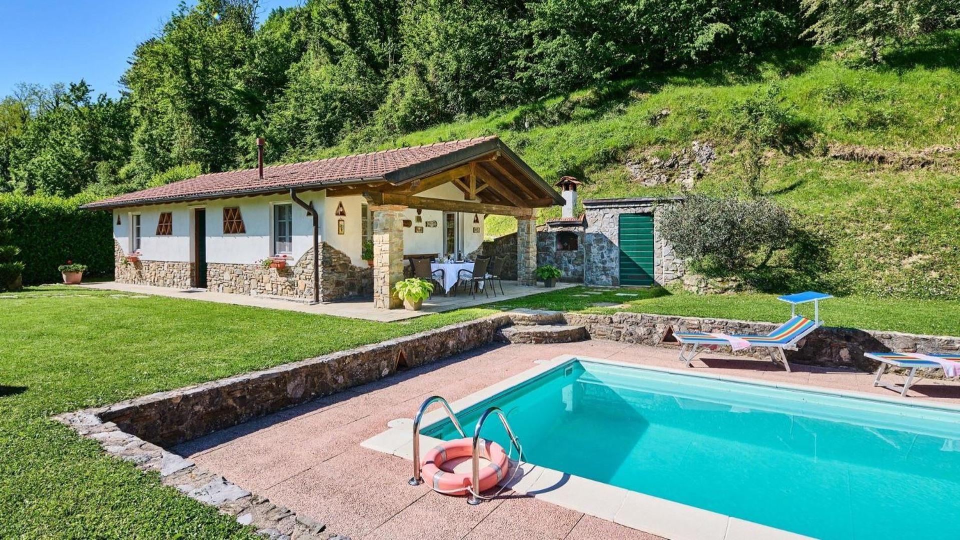 La Sella Villa Pescaglia Exterior photo